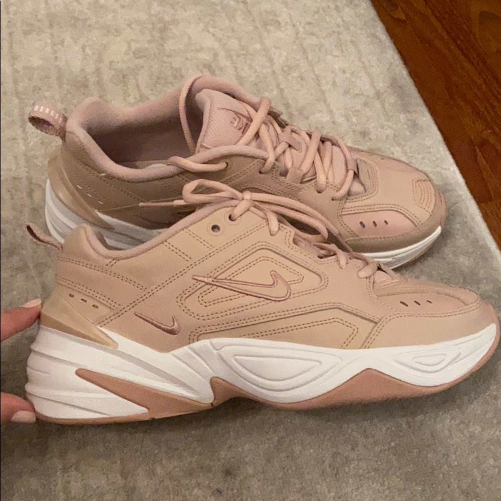 Nike sneakers - Size 8.5